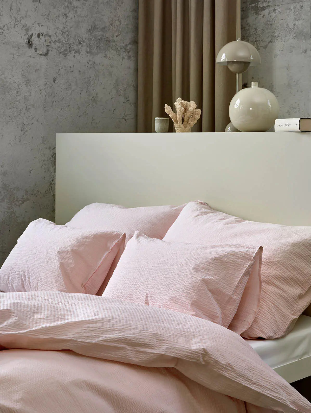 Hoie Sanna Pussilakanasetti, Vaaleanpunainen