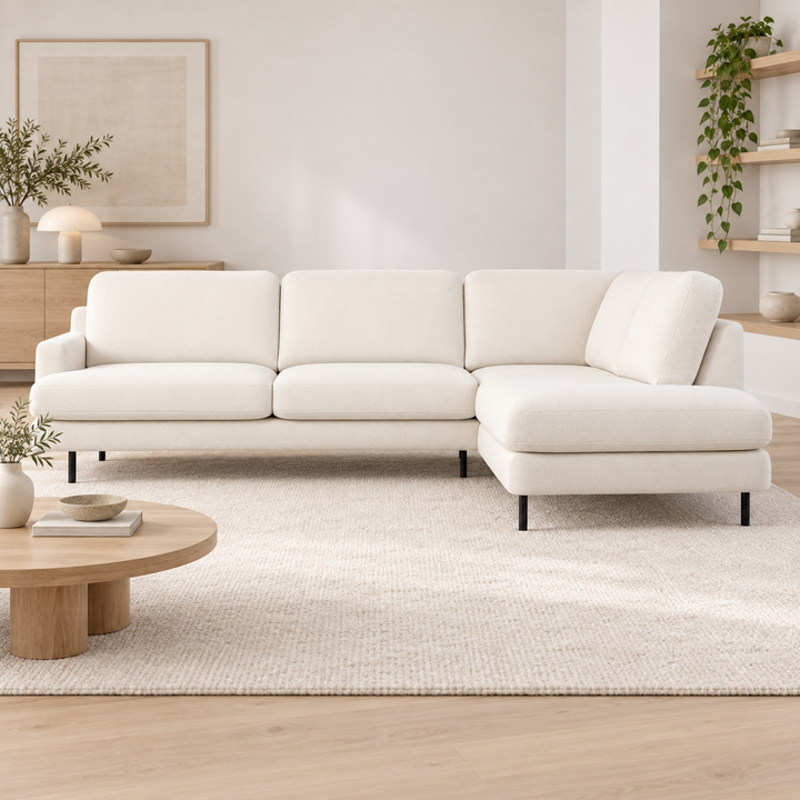 Hotel Luxus Clara sohva, monta kokoa – clean warm white, sisustettu olohuone