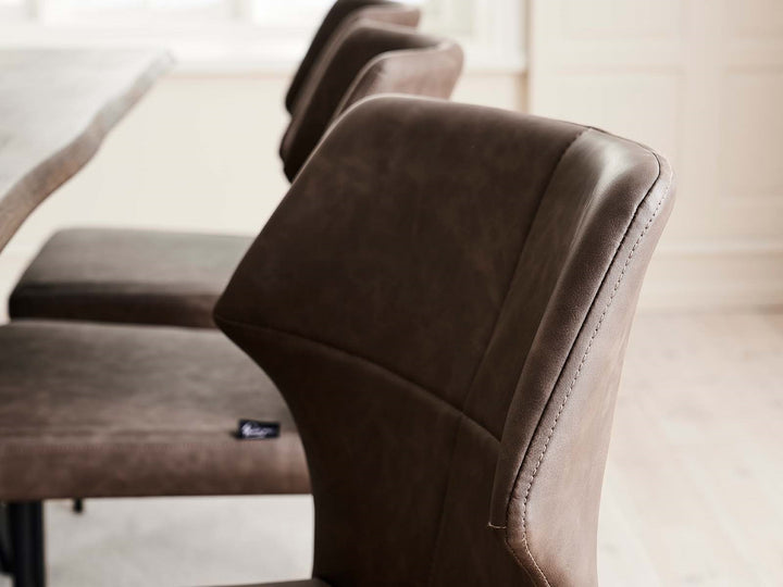 House of Sander Runa -ruokatuoli, useita värejä