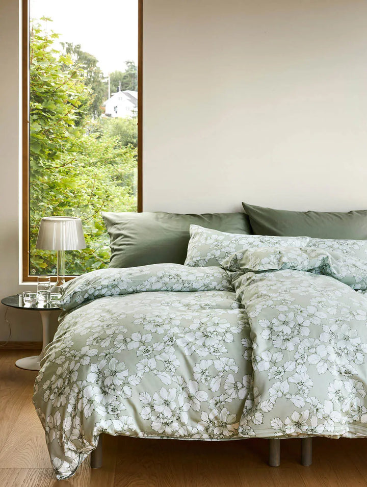 Hoie Amelia Pussilakanasetti, Vihreä