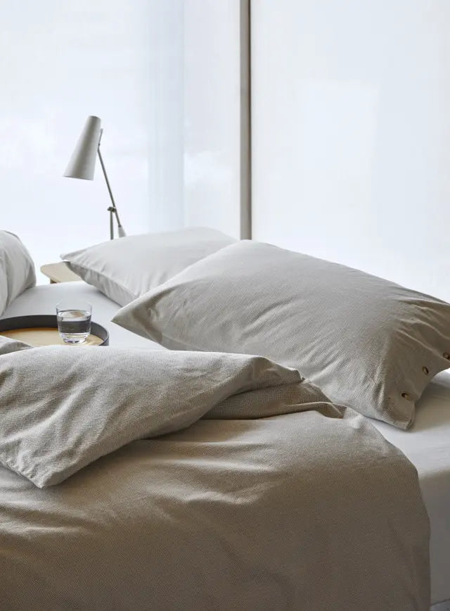 Hoie Balder Pussilakanasetti, Pähkinä