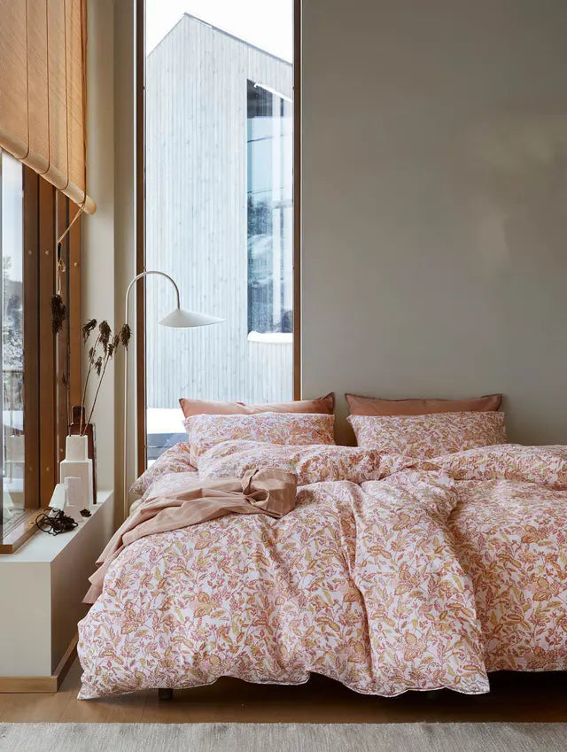 Hoie Barbro Pussilakanasetti, Rosa