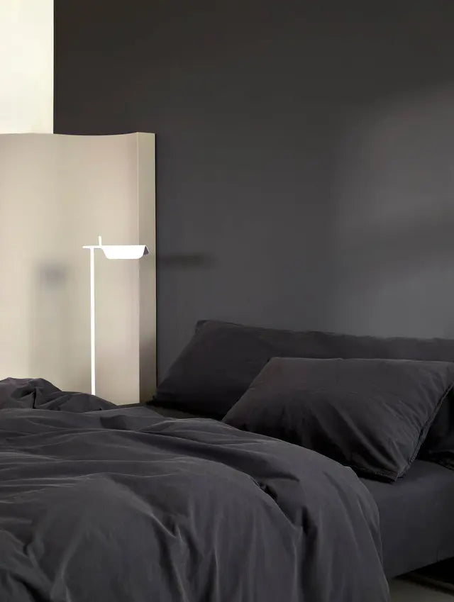 Hoie Froya Pussilakanasetti, Musta