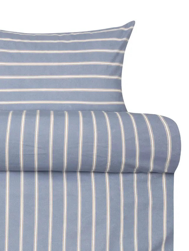 Hoie Henning Pussilakanasetti, Sininen