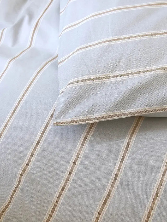 Hoie Magnus Pussilakanasetti, Sininen