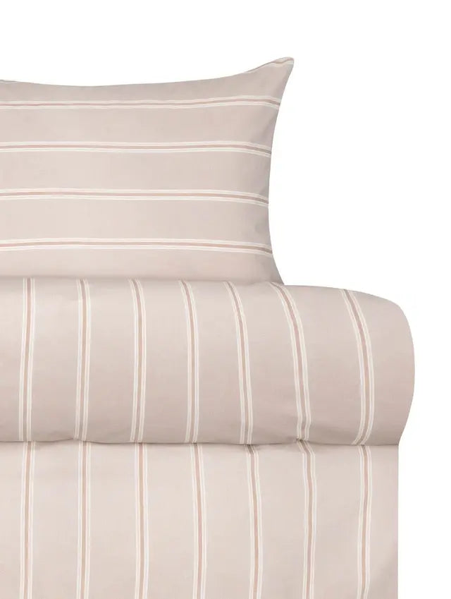 Hoie Magnus Pussilakanasetti, Vaaleanruskea