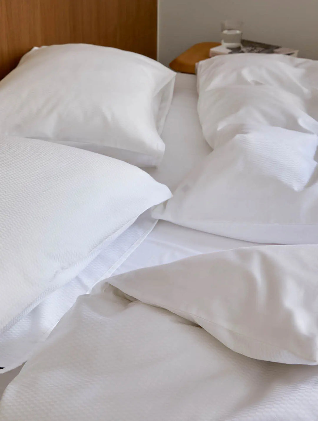 Hoie Nobel Tuplapussilakanasetti, Valkoinen