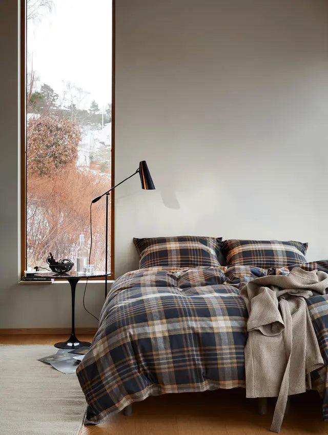 Hoie Richard Pussilakanasetti, Musta