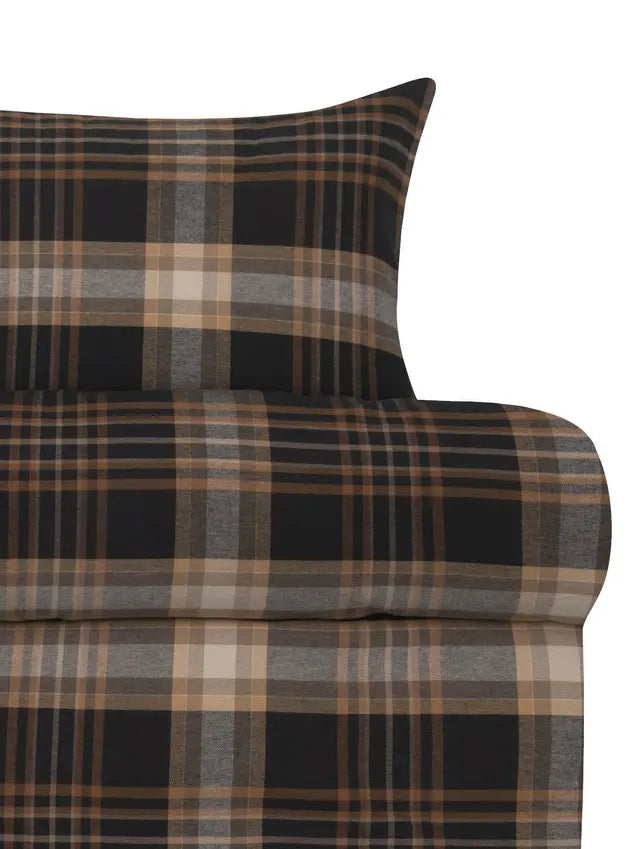 Hoie Richard Pussilakanasetti, Musta