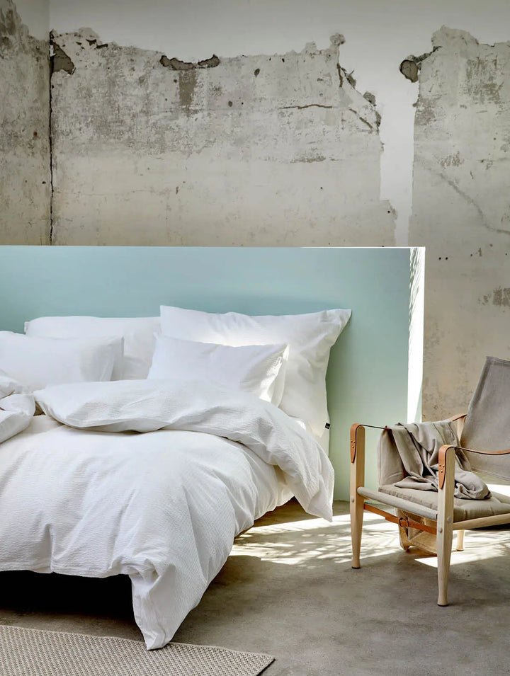 Hoie Sanna Pussilakanasetti, Valkoinen