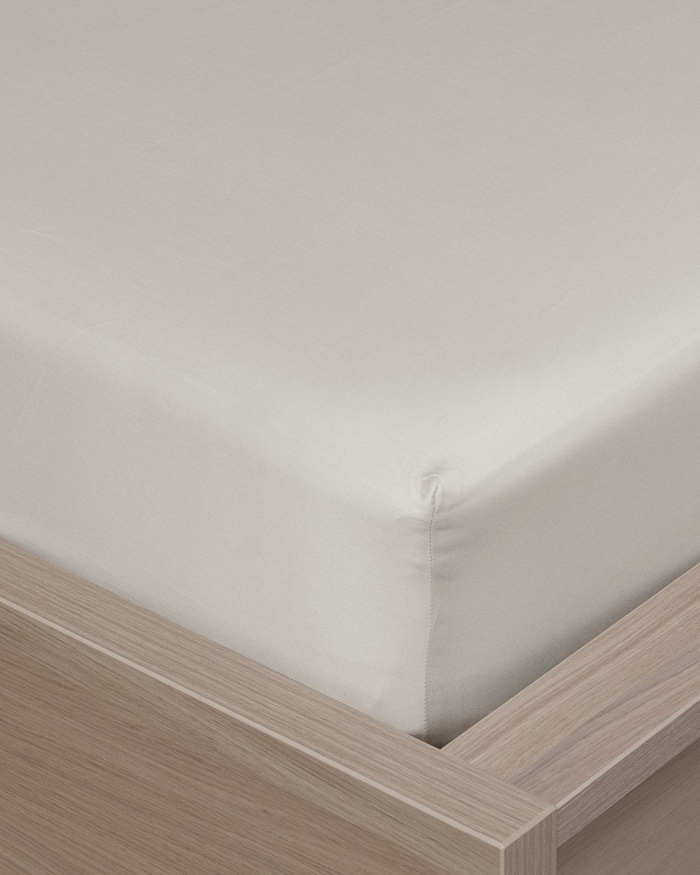 Hoie muotoonommeltu aluslakana, 3 väriä