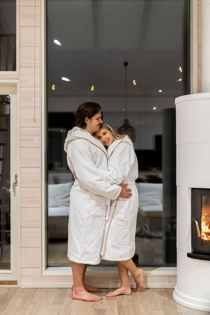 Hotel High-End bathrobe Hooded model, with golden trim