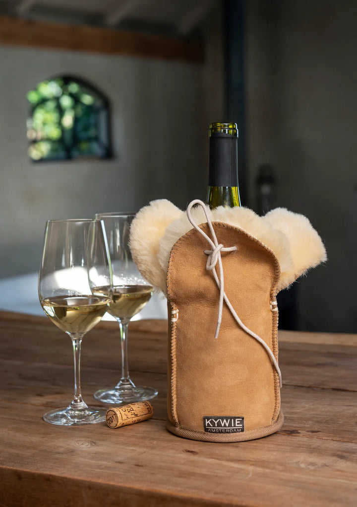 Shampanja cooler Kywie, suedenahka Kameli