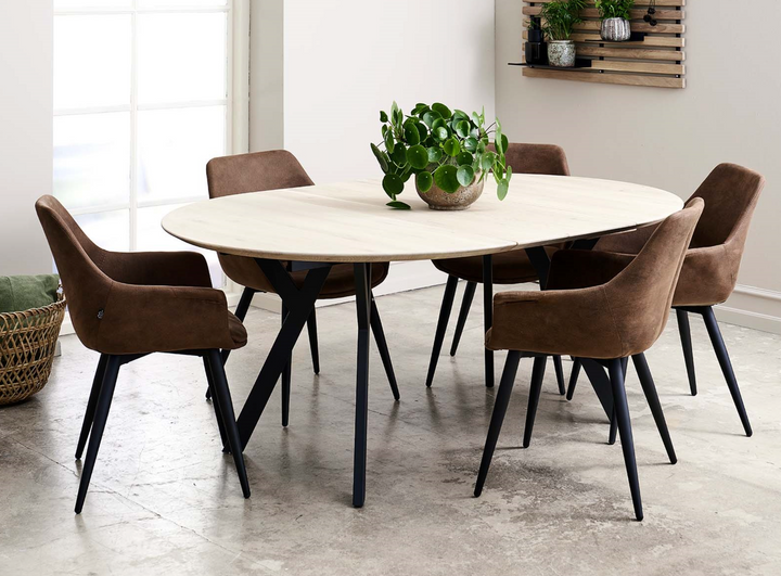 House of Sander Signe -ruokatuoli, useita värejä