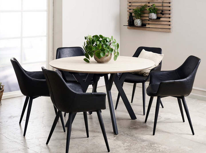 House of Sander Signe -ruokatuoli, useita värejä