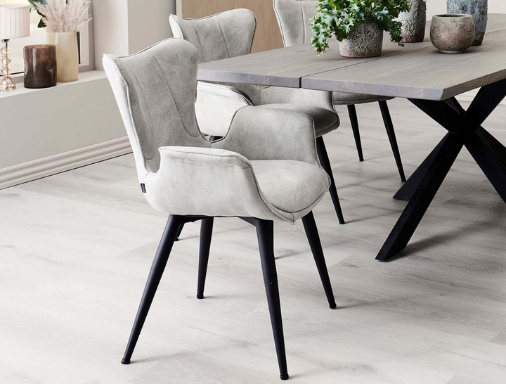 House of Sander Mist -ruokatuoli, useita värejä